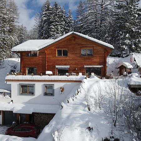 クランChalet Aigleアパートメント エクステリア 写真
